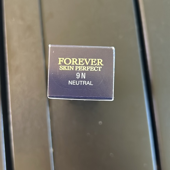 Dior Foundation Stick - Picture 3 of 3